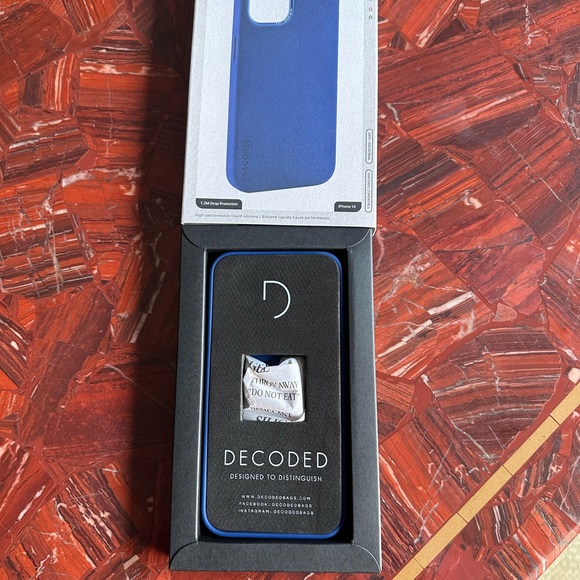 iPhone 14 case - Picture 3 of 3